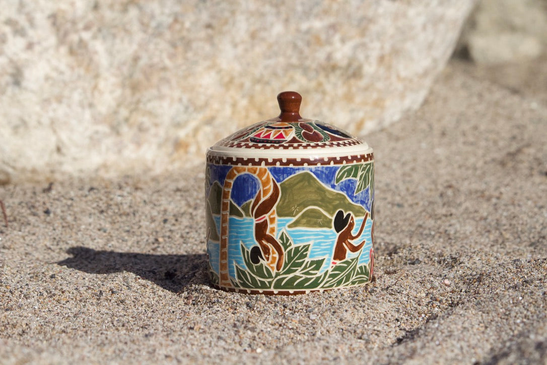 Beetle Nut tree Jar