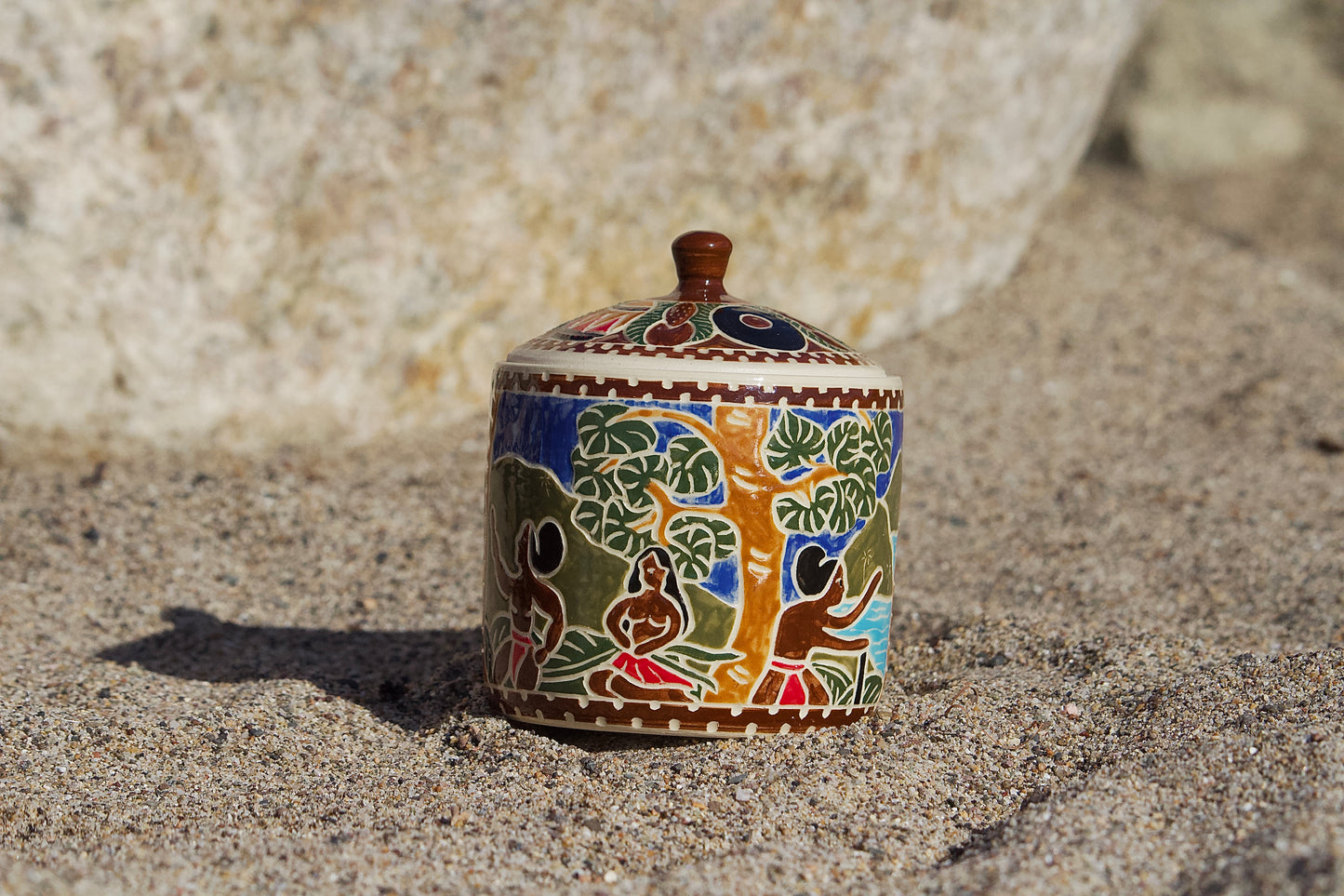 Beetle Nut tree Jar
