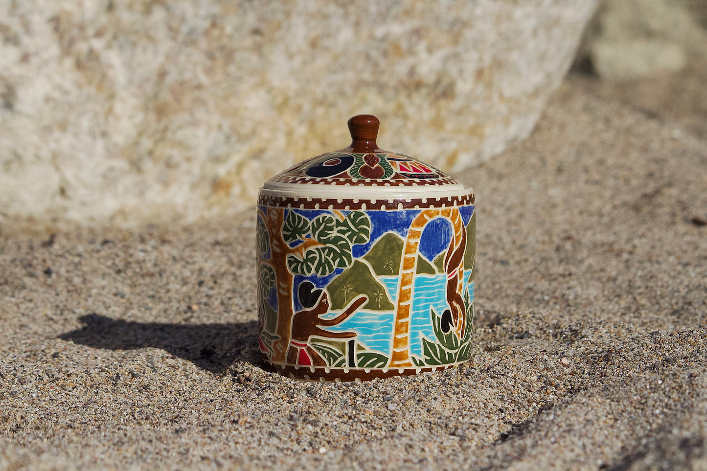 Beetle Nut tree Jar