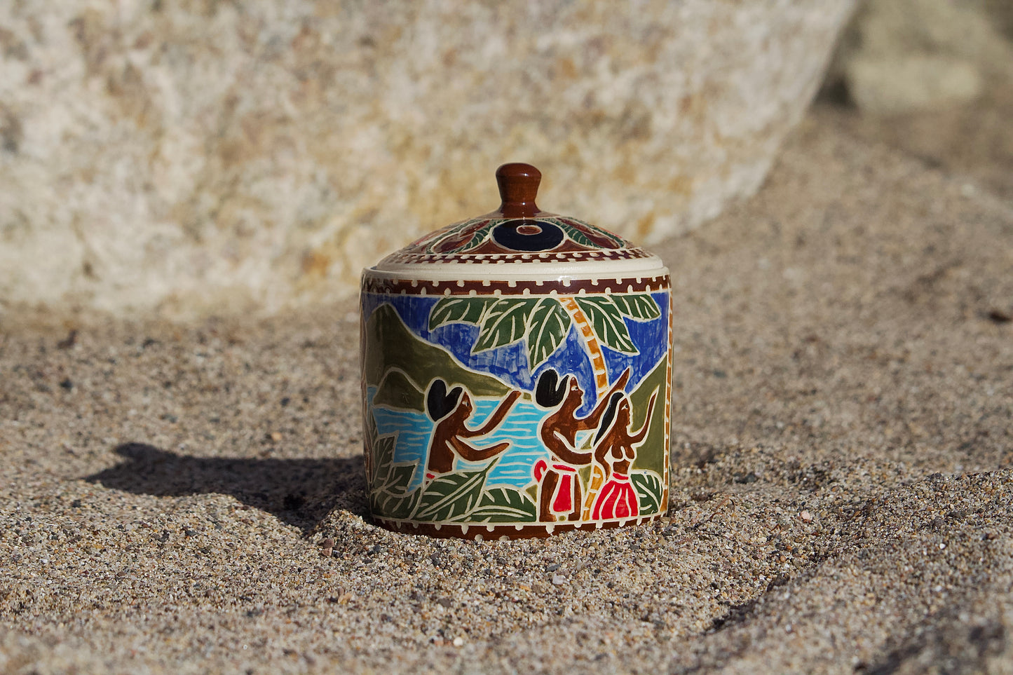 Beetle Nut tree Jar