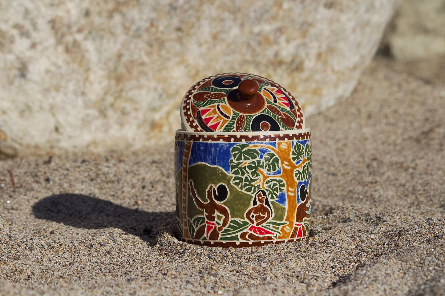 Beetle Nut tree Jar