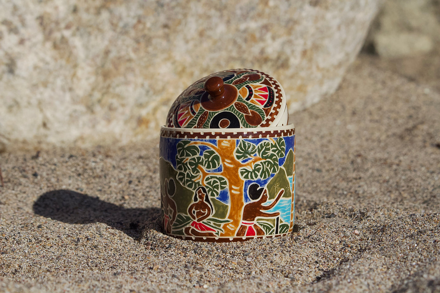 Beetle Nut tree Jar