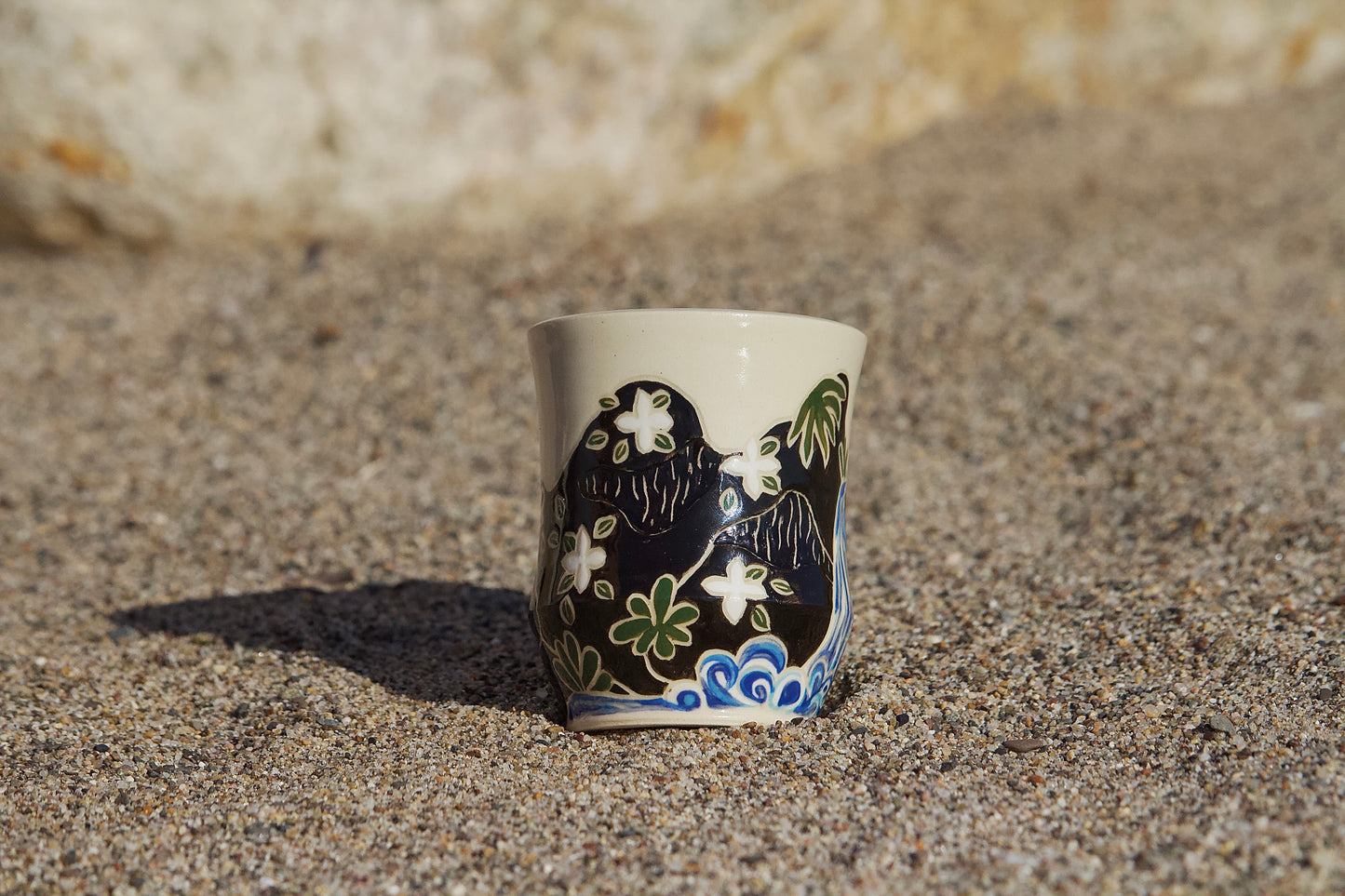 Rock Island Cliffs Rur Mini Mug
